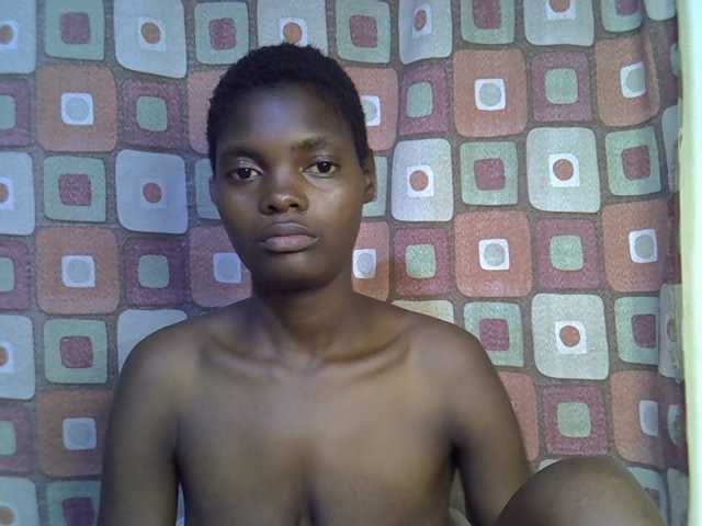 Slender-kerry live cam on BongaCams