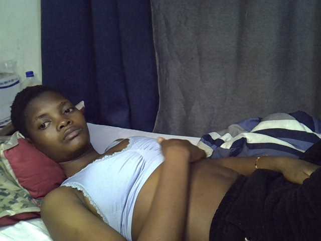 Slender-kerry live cam on BongaCams