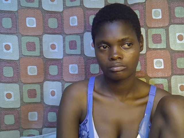 Slender-kerry live cam on BongaCams