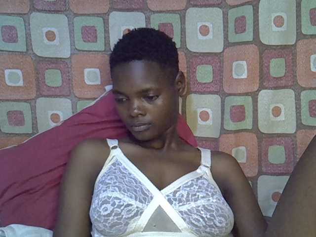Slender-kerry live cam on BongaCams