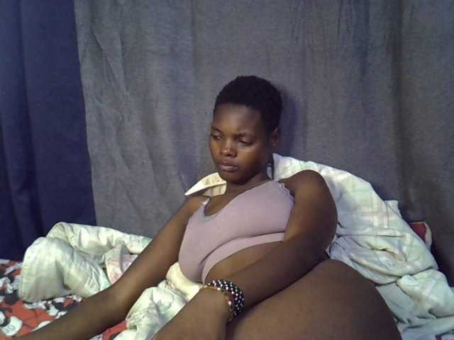 Slender-kerry live cam on BongaCams