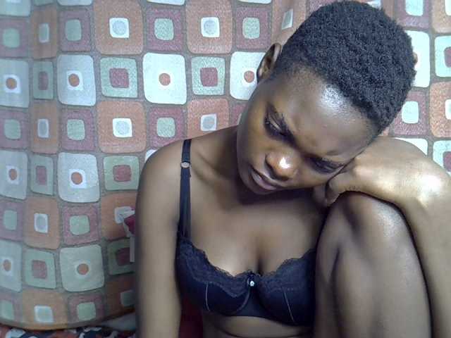 Slender-kerry live cam on BongaCams