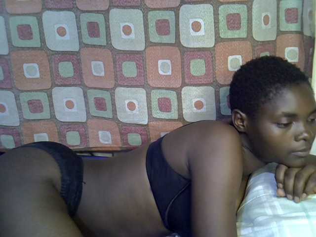 Slender-kerry live cam on BongaCams