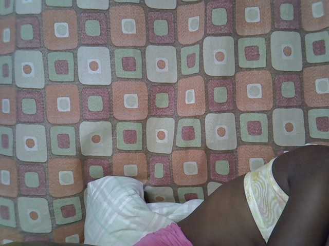 Slender-kerry live cam on BongaCams