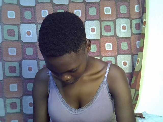 Slender-kerry live cam on BongaCams