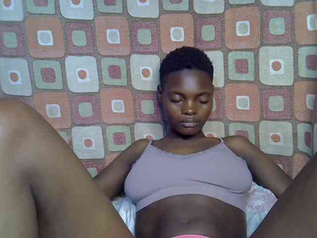 Slender-kerry webcam