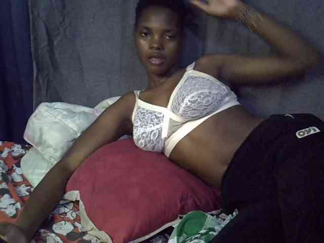 Slender-kerry webcam