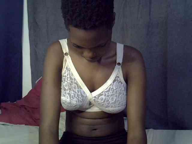Slender-kerry webcam