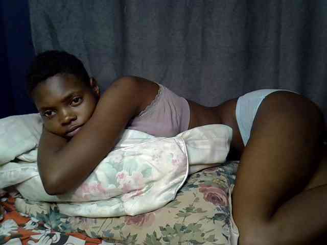 Slender-kerry webcam