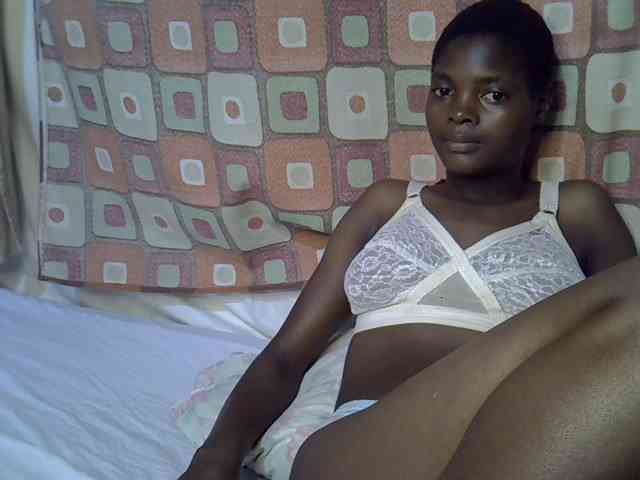 Slender-kerry webcam
