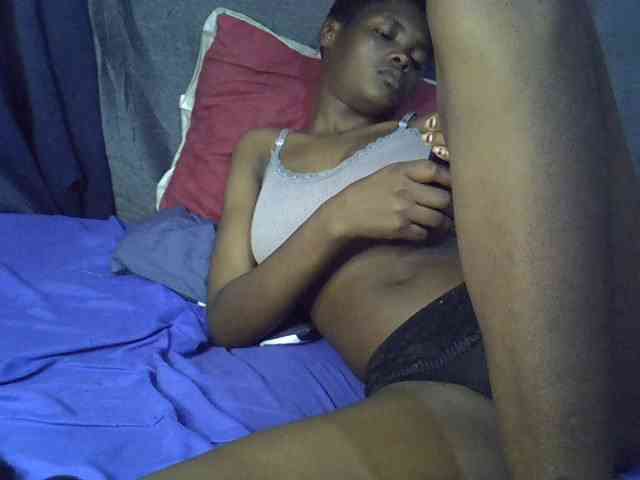 Slender-kerry webcam