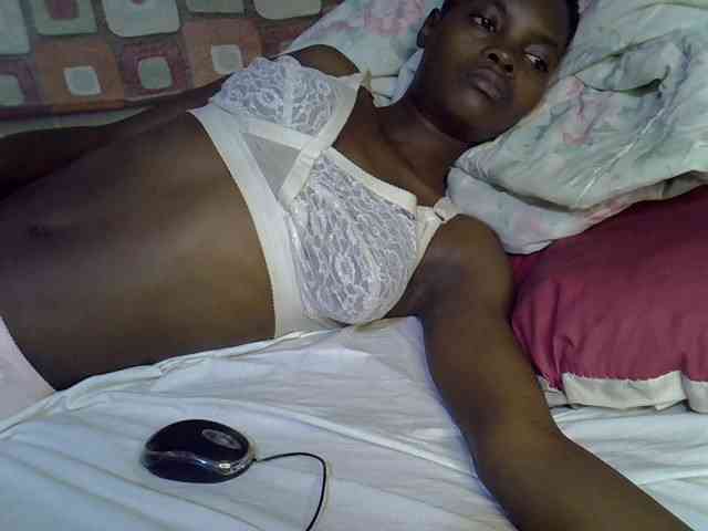 Slender-kerry webcam