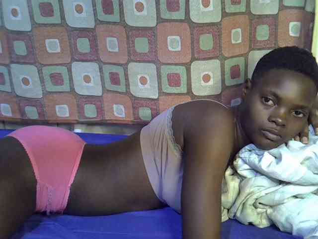Slender-kerry webcam