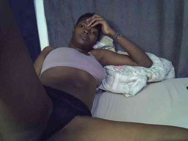 Slender-kerry webcam