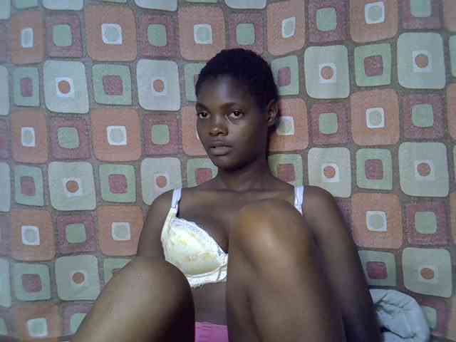 Slender-kerry webcam