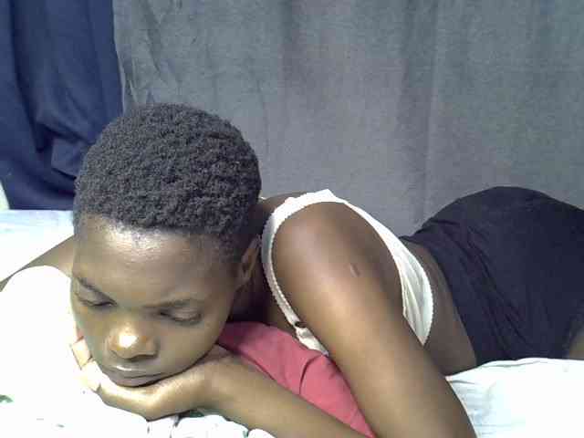 Slender-kerry webcam