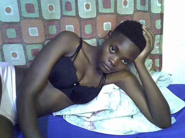 Slender-kerry webcam