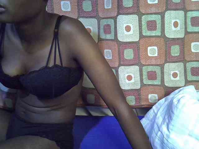 Slender-kerry webcam