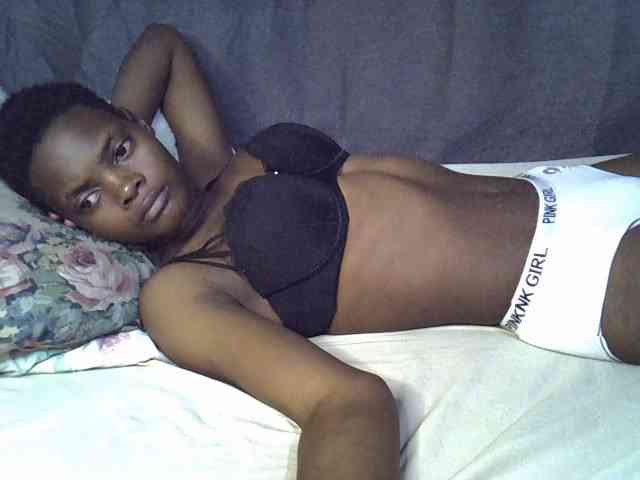 Slender-kerry webcam