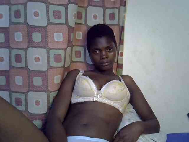 Slender-kerry webcam