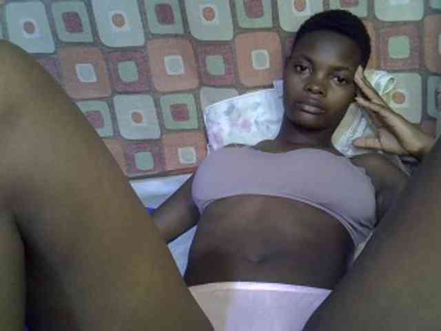 Slender-kerry webcam