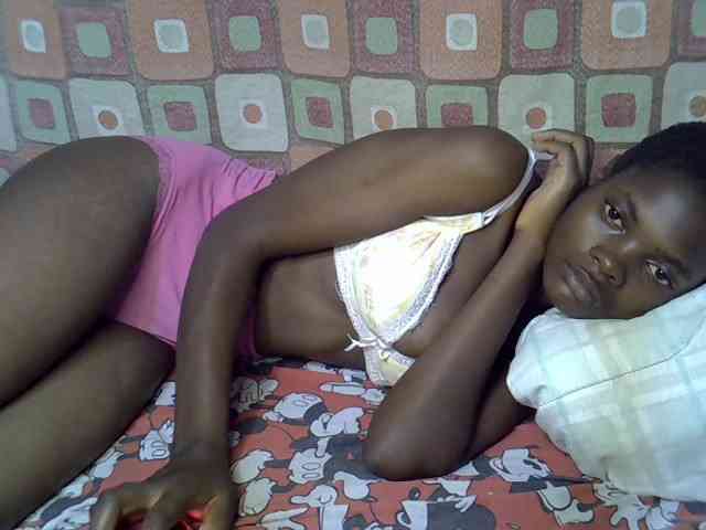 Slender-kerry webcam