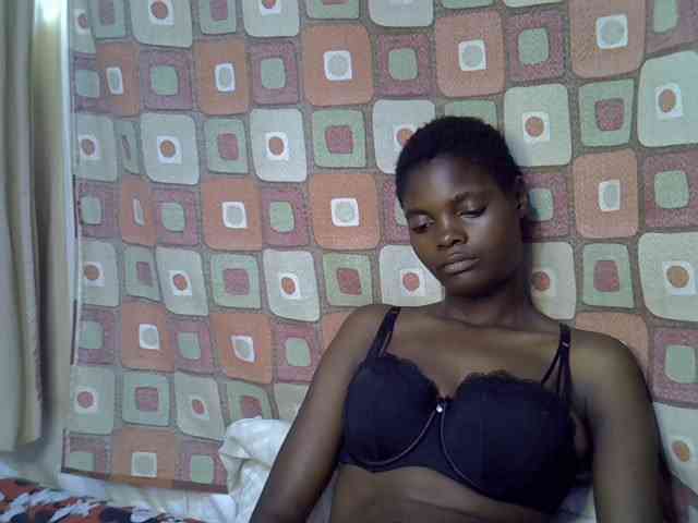 Slender-kerry webcam