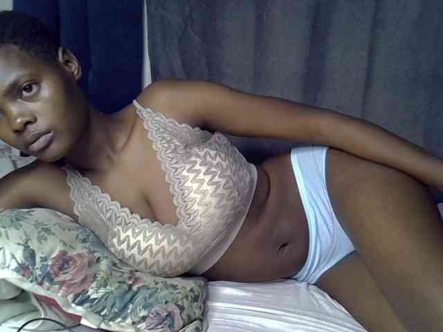 Slender-kerry webcam