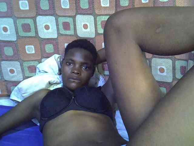 Slender-kerry webcam
