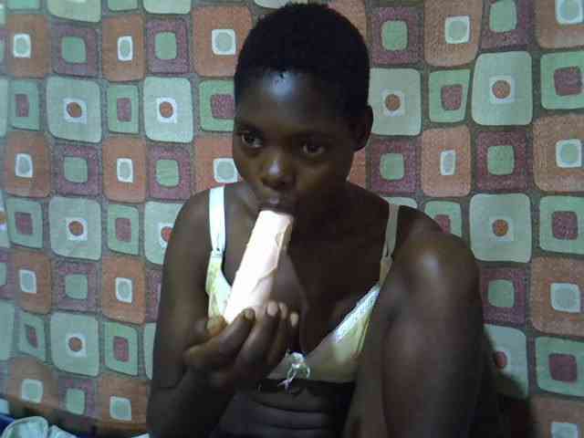Slender-kerry webcam