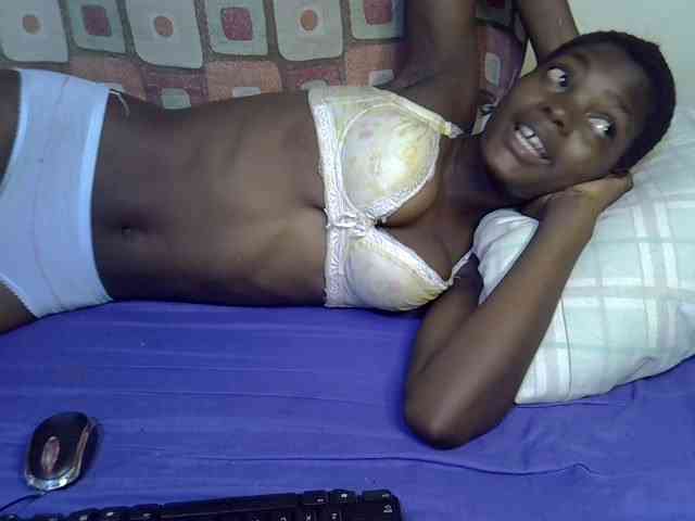 Slender-kerry webcam