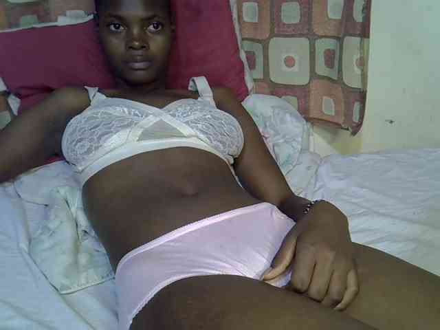 Slender-kerry webcam