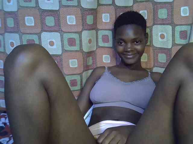 Slender-kerry webcam