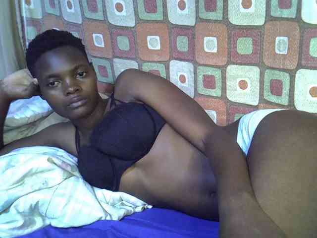 Slender-kerry webcam