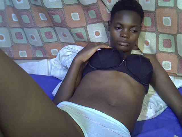 Slender-kerry webcam