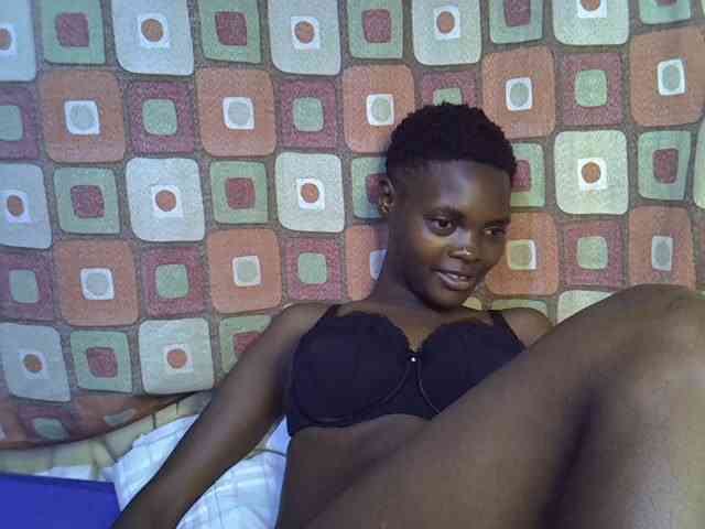 Slender-kerry webcam