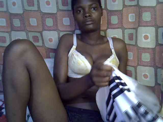 Slender-kerry webcam