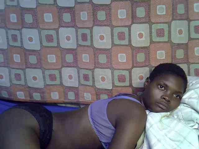 Slender-kerry webcam