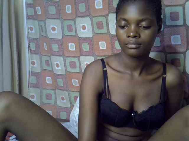 Slender-kerry webcam