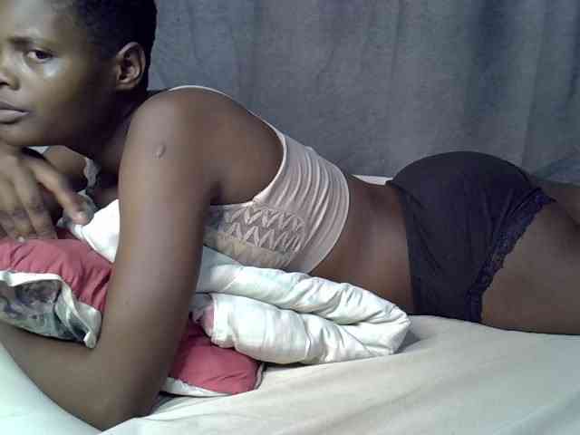 Slender-kerry webcam