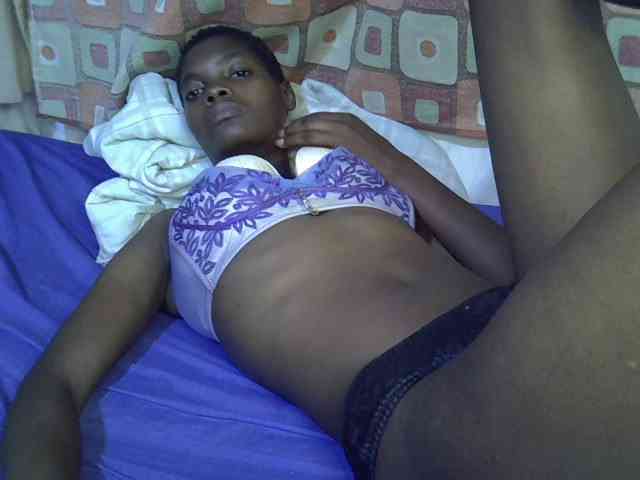 Slender-kerry webcam
