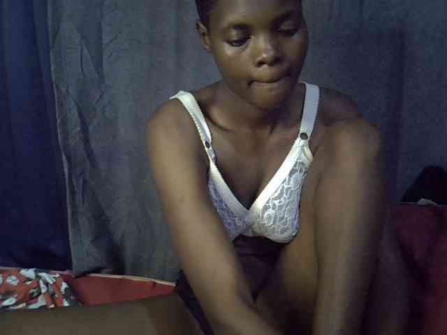 Slender-kerry webcam