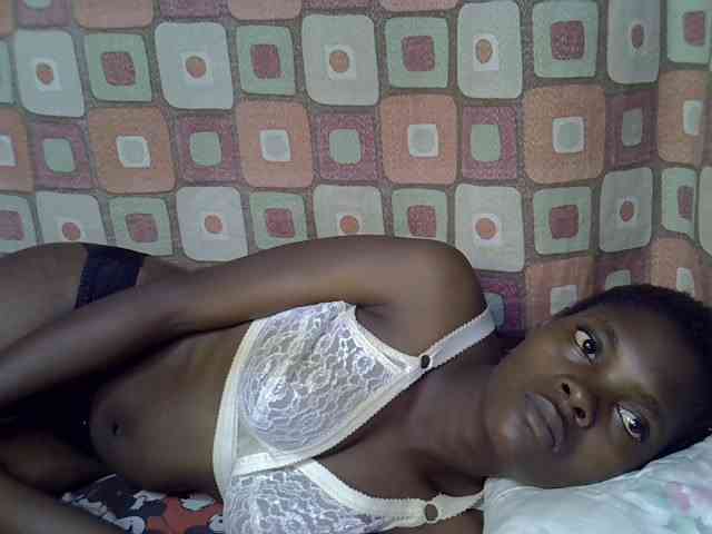 Slender-kerry webcam
