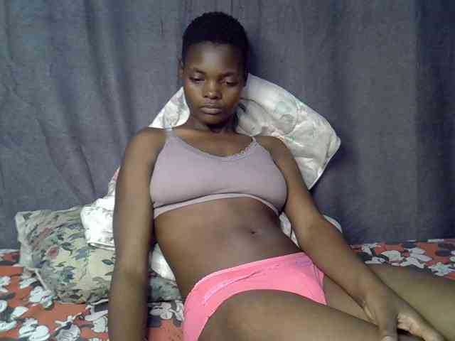 Slender-kerry webcam