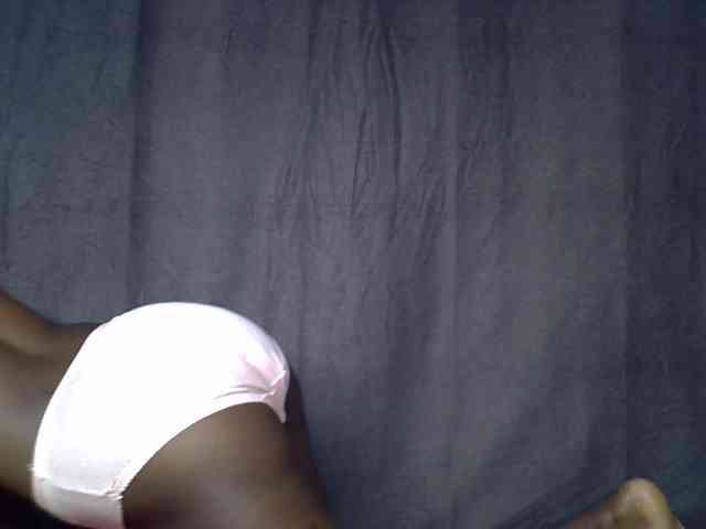 Slender-kerry webcam