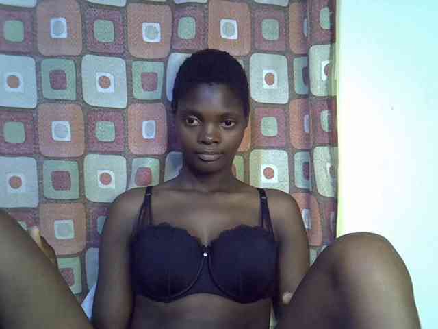 Slender-kerry webcam