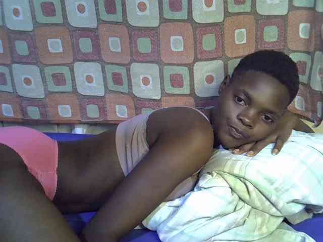 Slender-kerry webcam