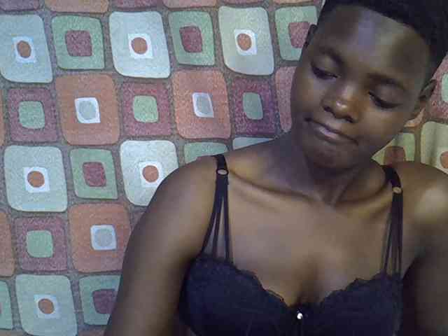 Slender-kerry webcam