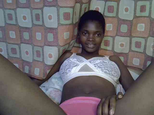Slender-kerry webcam