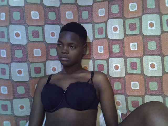 Slender-kerry webcam